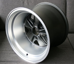 Descriptive image text